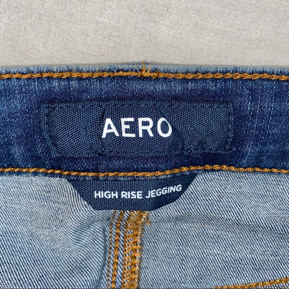 Jeans - Picture 4 of 5